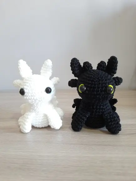 Banguela e Fúria da Luz Amigurumi