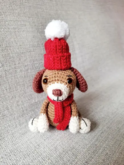 Cãozinho de Natal em Amigurumi