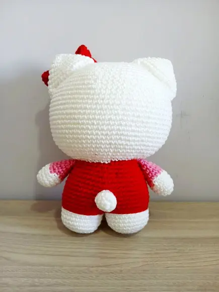 Hello Kitty Amigurumi