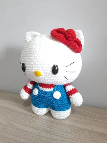 Hello Kitty Amigurumi