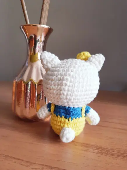 Hello Kitty Amigurumi