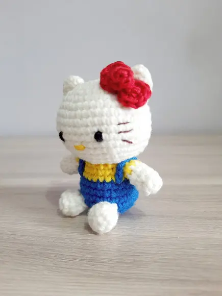 Hello Kitty Amigurumi
