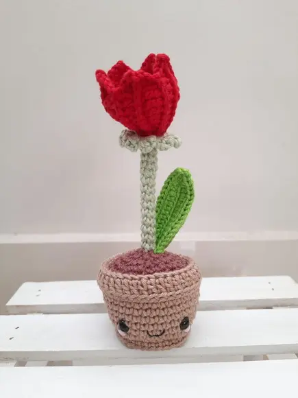 Vaso de Tulipa Amigurumi