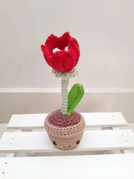 Vaso de Tulipa Amigurumi