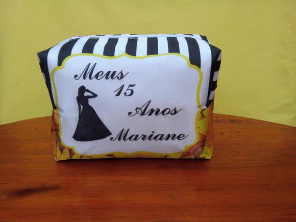 Necessaire box personalizada nylon 600 15 anos