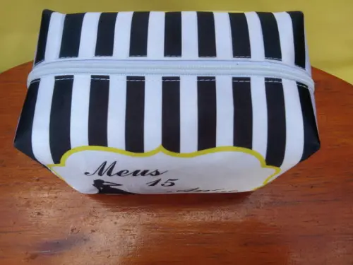 Necessaire box personalizada nylon 600 15 anos