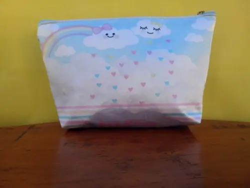 Necessaire personalizada de nylon 600 chuva de amor