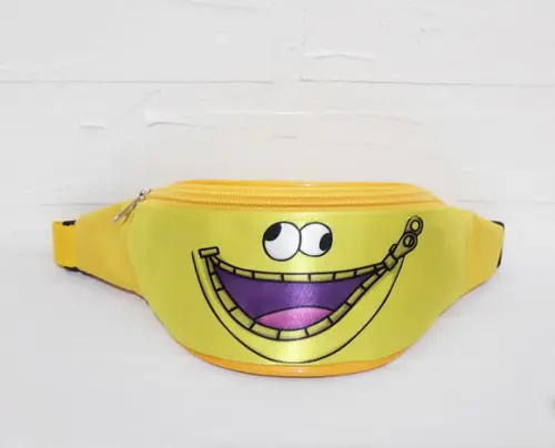 Pochete Personalizada Divertidamente Amarela