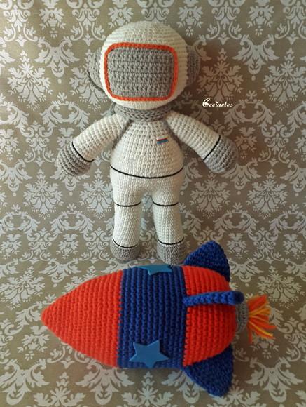 Kit Astronauta + Foguete Amigurumi