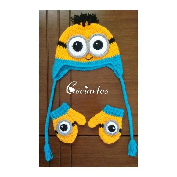 Kit Minions de Touca , Luva e Pantufa botinha