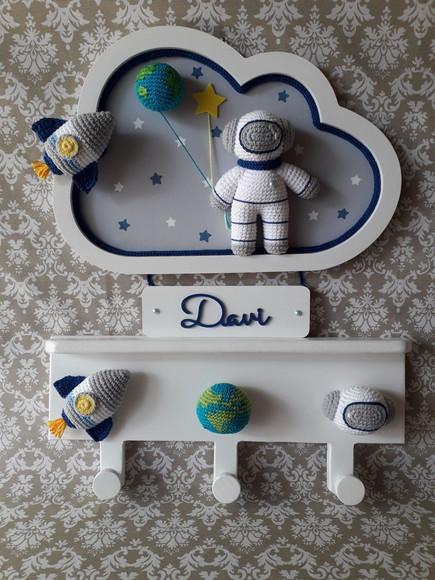 Kit Porta Maternidade+ Cabideiro + Prende Cortina Astronauta