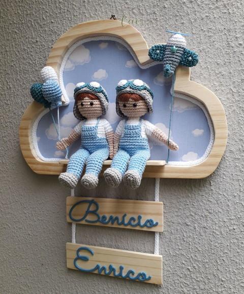 Porta Maternidade Irmãos Gêmeos Amigurumi
