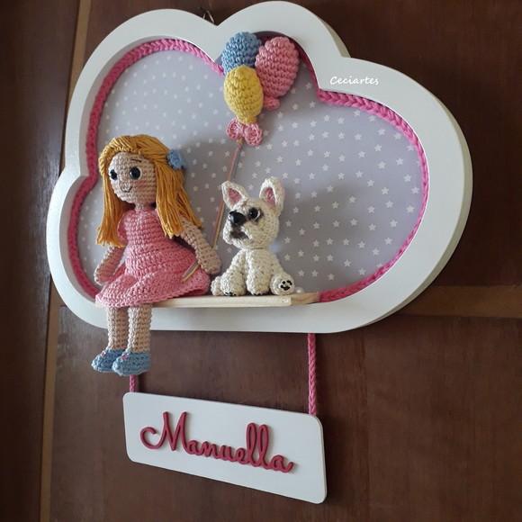Porta Maternidade Menina E Seu Cãozinho