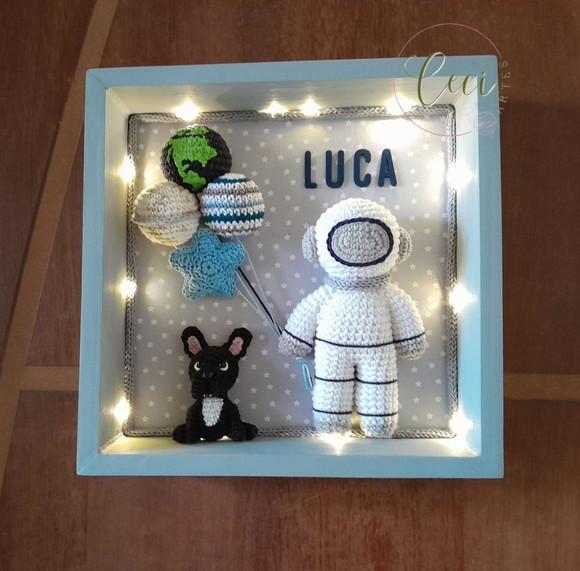 Porta Maternidade Quadro Astroanauta com Led e Pet