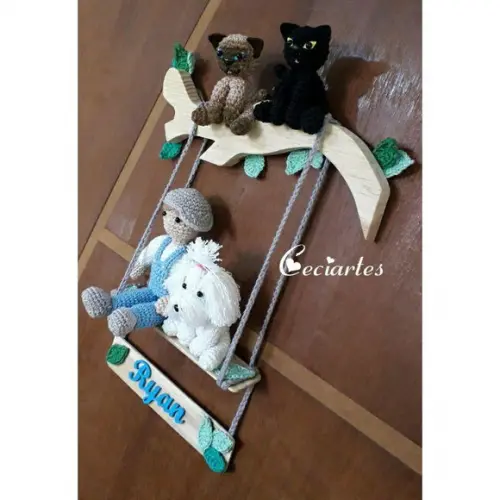 Enfeite de porta de maternidade Menino e seus pets