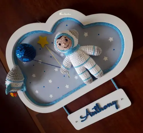 Enfeite de Porta de Maternidade Astronauta com Rostinho
