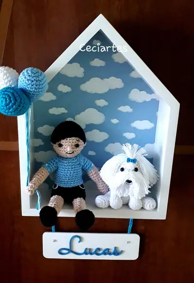Enfeite de porta de maternidade Casinha Menino e seu cãozinho