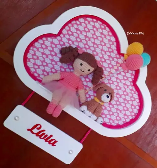 Enfeite de porta maternidade Menina Bailarina e seu cãozinho