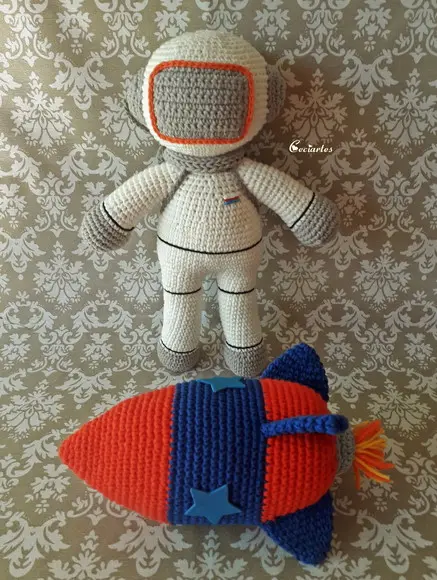 Kit Astronauta + Foguete Amigurumi