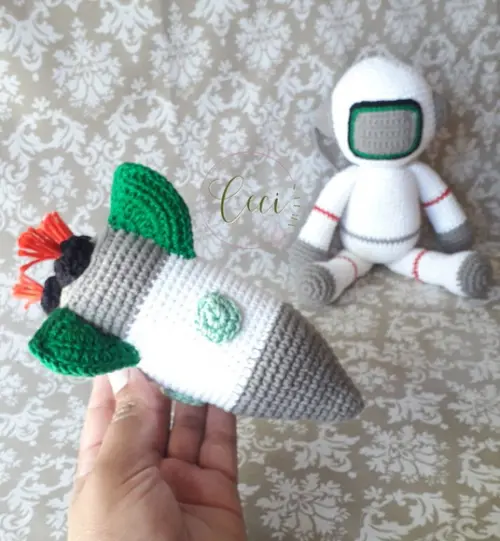 Kit Astronauta + Foguete Enfeite para Nicho