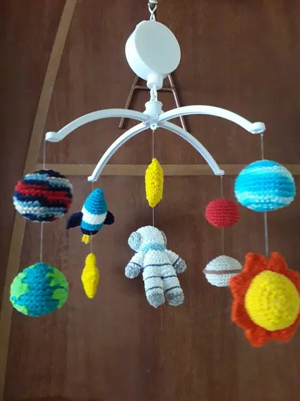 Móbile Astronauta amigurumi Musical 10 Peças