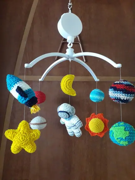 Móbile Astronauta amigurumi Musical 10 Peças
