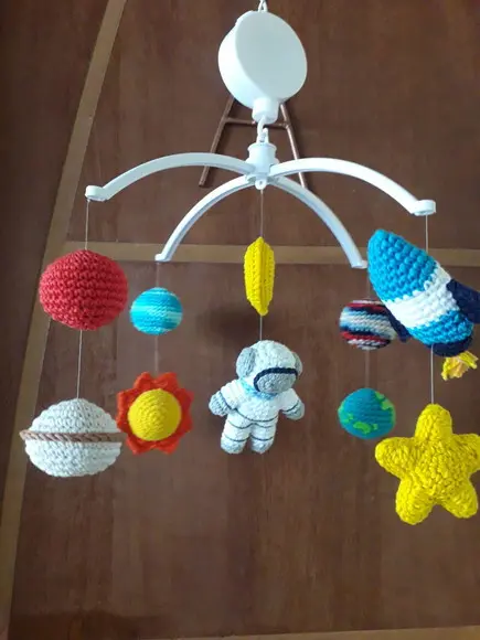 Móbile Astronauta amigurumi Musical 10 Peças