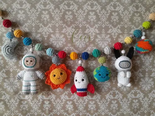 Móbile de Carrinho Astronauta Amigurumi