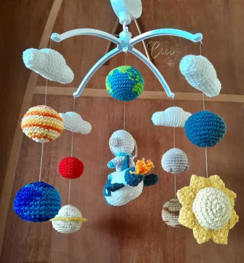 Móbile Espacial Astronauta Amigurumi