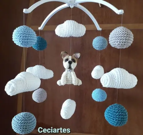 Móbile Musical Cãozinho e Nuvens