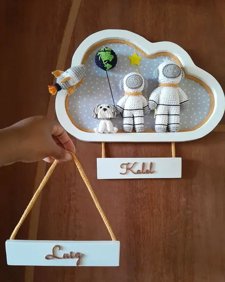 Porta Maternidade Astronauta Irmãos com o Pet