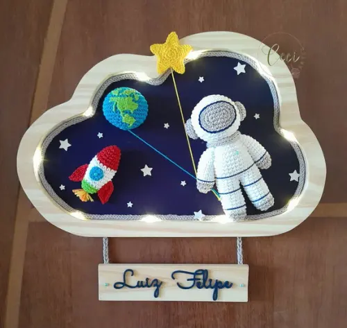 Porta Maternidade Astronauta Pinus com Led