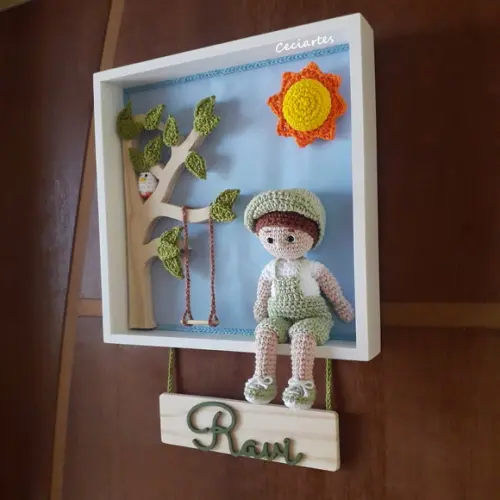 Porta Maternidade Garotinho na Primavera