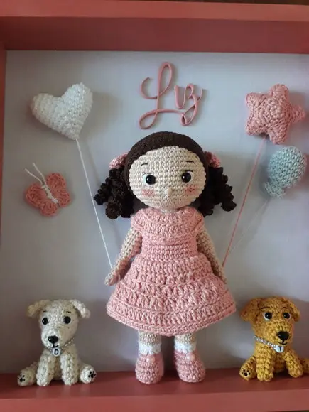 Porta Maternidade Menina Liz e seus doguinhos