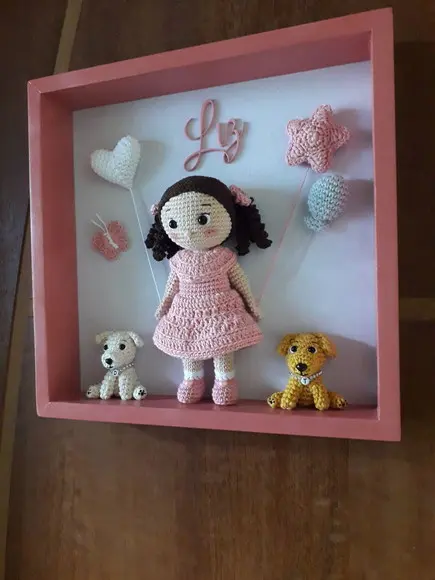 Porta Maternidade Menina Liz e seus doguinhos