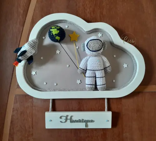 Enfeite de porta de maternidade Astronauta