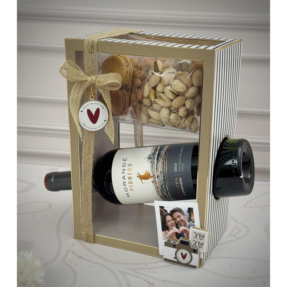 Arquivo de corte Caixa porta vinho e pesticos amor