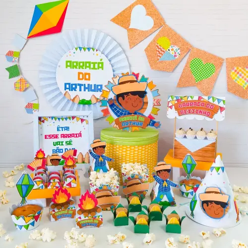 Arquivo de Corte Arraiá Menino Só um Bolinho - Chuvinha de Papel