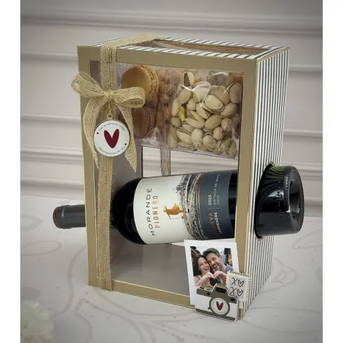 Arquivo de corte Caixa porta vinho e pesticos amor