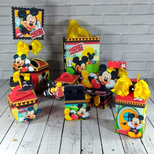 Arquivo de Corte Mickey 13