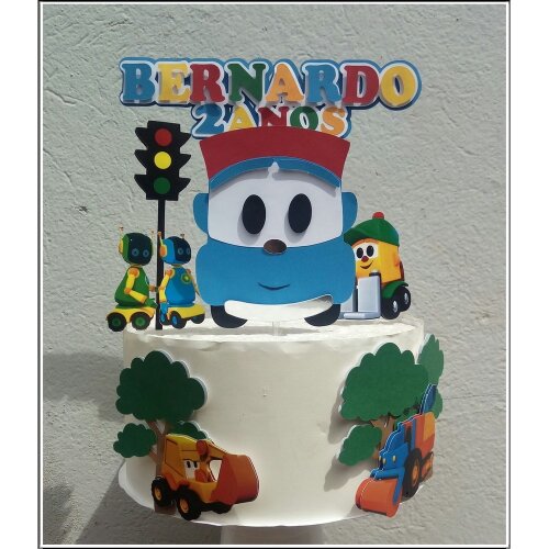 Topo de Bolo Léo e o Caminhão 04