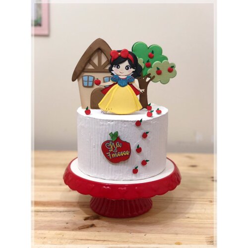 Topo de bolo 15 - Branca de Neve a