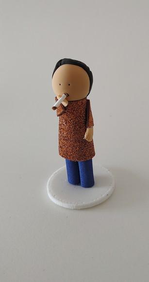 Boneco com Copo e Fumante p/ Constelação Familiar Mesa Água
