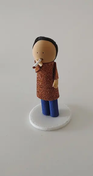 Boneco com Copo e Fumante p/ Constelação Familiar Mesa Água