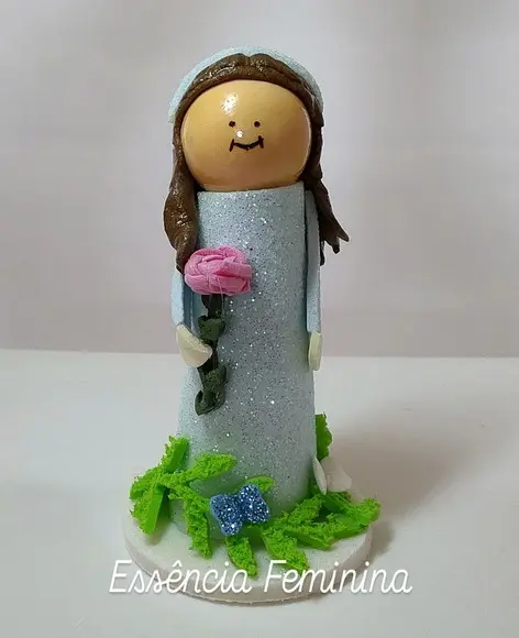 Representante Essência Feminina para Constelação Mesa Água