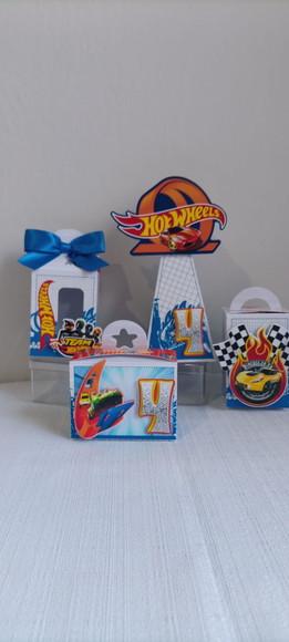 40 Lembrancinhas Hot Wheels