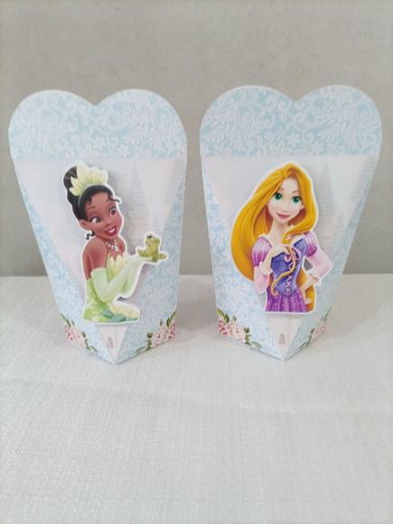 40 Lembrancinhas Princesas