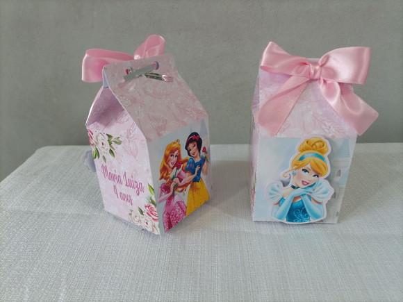 40 Lembrancinhas Princesas