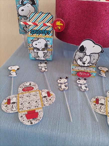 Kit 25 Forminhas 25 Topper para Docinhos Snoopy