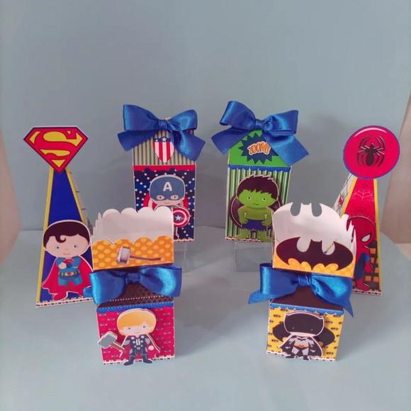 Kit 30 Cxs - Super Herois Cute